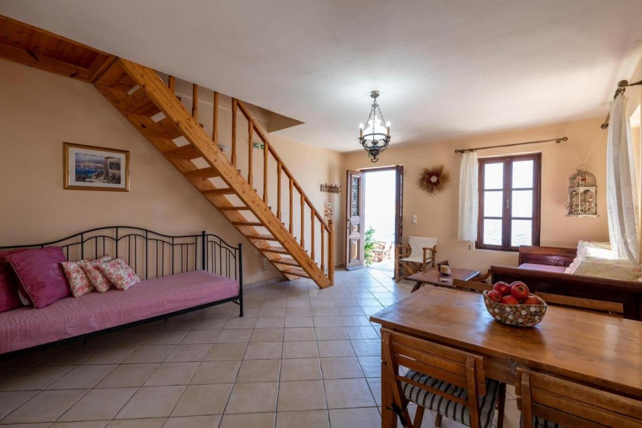 Villa Leleka Chalki Town Buitenkant foto